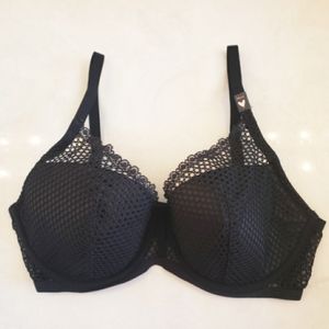 NWT Victoria's Secret Luxe push-up Bra size 34D